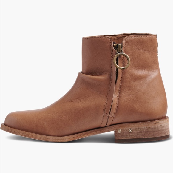 NEW Beek Quail Leather Ankle Boots in Saddle - Picture 4 of 10